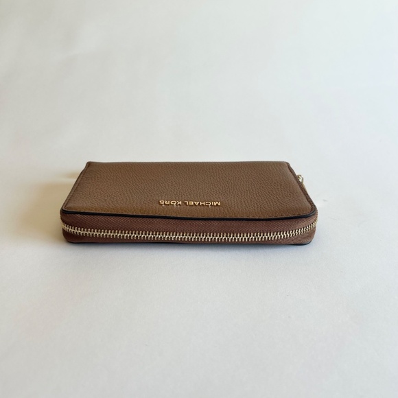 Michael Kors Tan Genuine Pebble Leather Zip Around Wallet - Picture 4 of 10